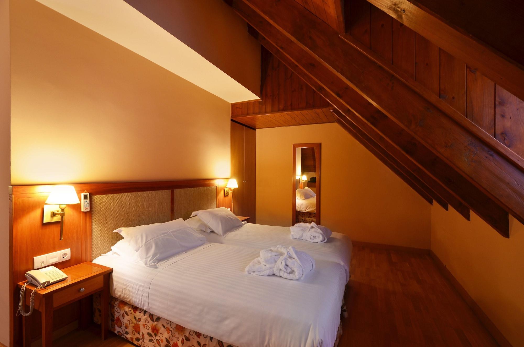 Hotel Spa Acevi Val d’Aran Vielha Exterior foto